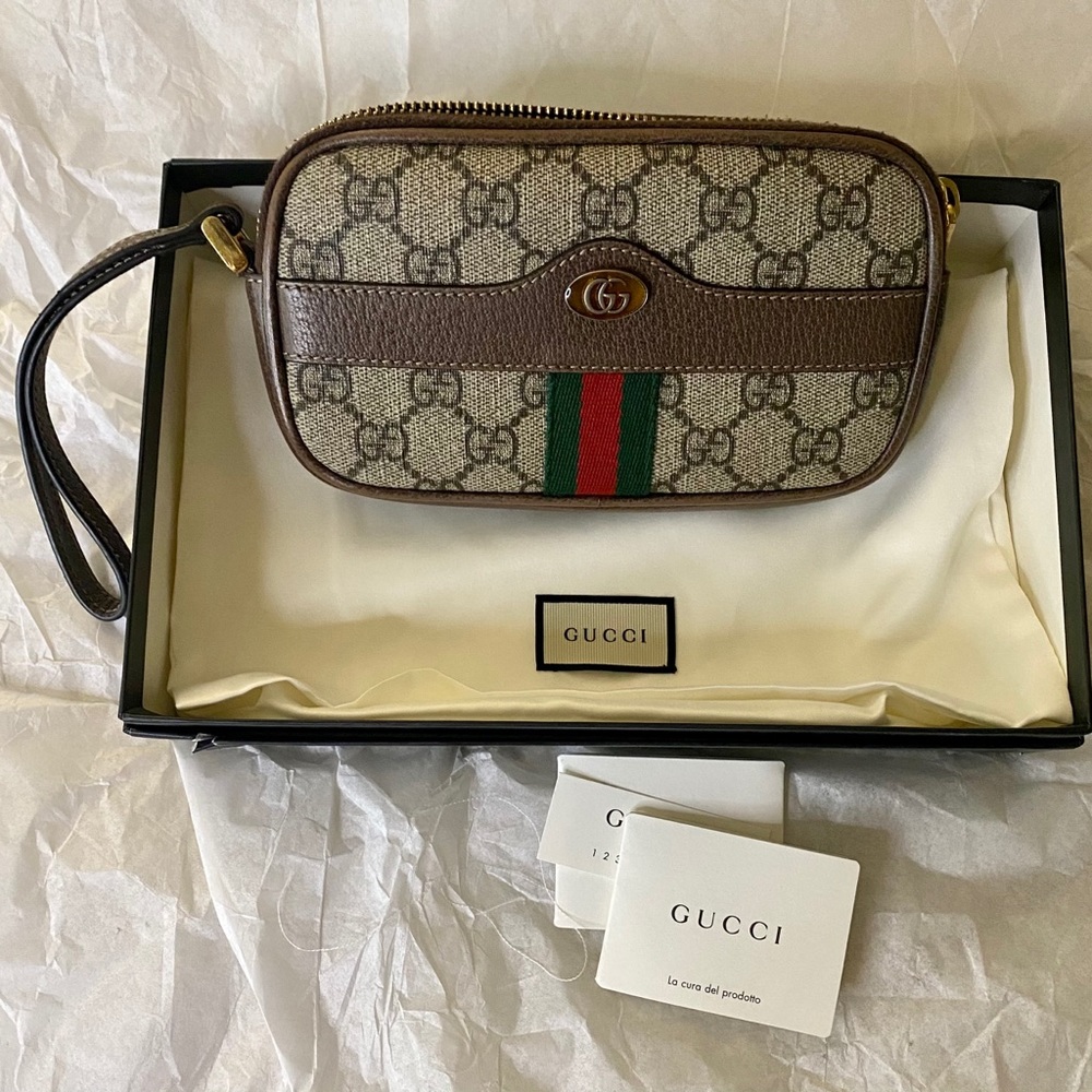 Gucci GG Supreme Ophidia Wristlet HARD TO FIND!
